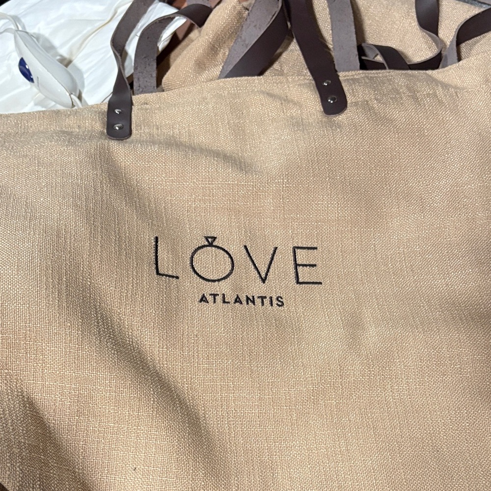 Atlantis “Love” Tan Travel Bag